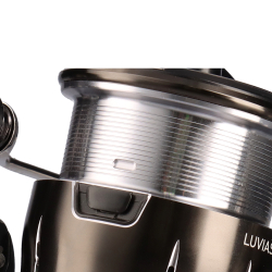 DAIWA LUVIAS 24 PC LT 2500 MAKARA - 3